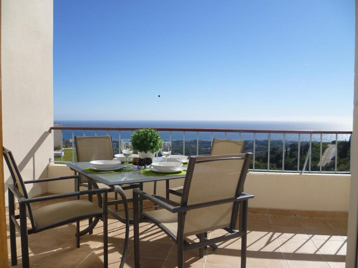 Fine Duplex Apartment With Stunning Sea Views Марбелья Екстер'єр фото